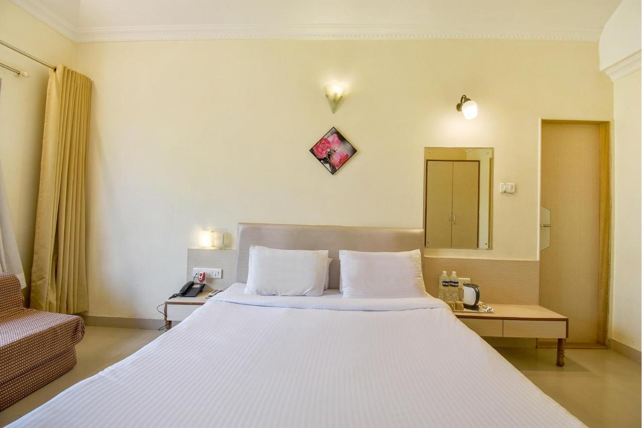 Sereniity Resort Lonavala Extérieur photo