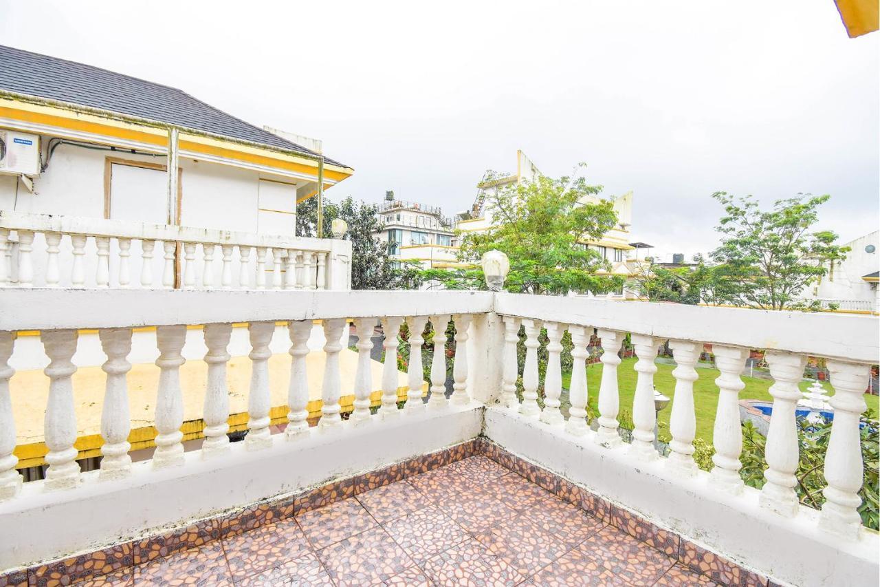 Sereniity Resort Lonavala Extérieur photo